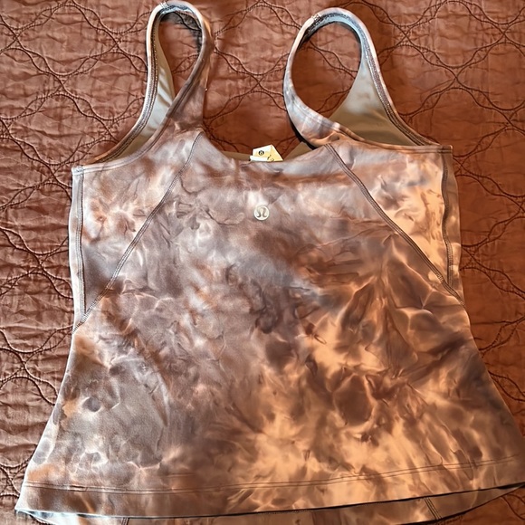 Long waist length tank top - Picture 3 of 3